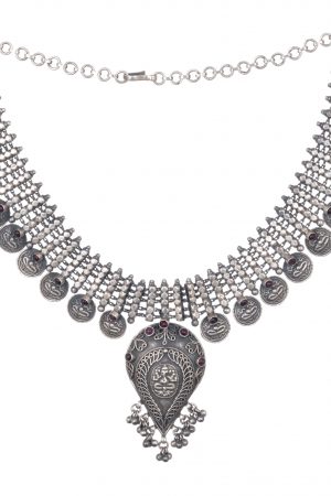 Silver necklace with ganesha motif